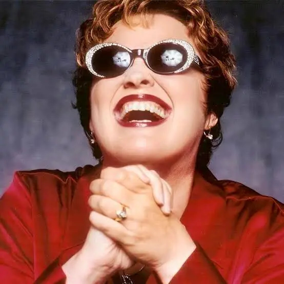 Diane Schuur portrait
